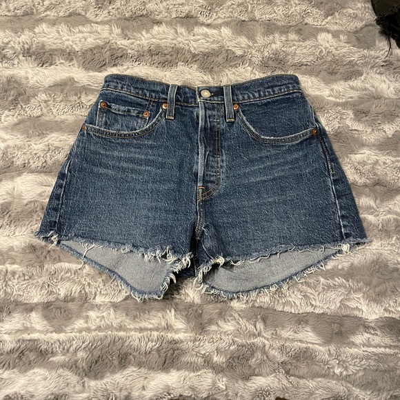 Levi’s 501 shorts bundle size 26 - Picture 6 of 13